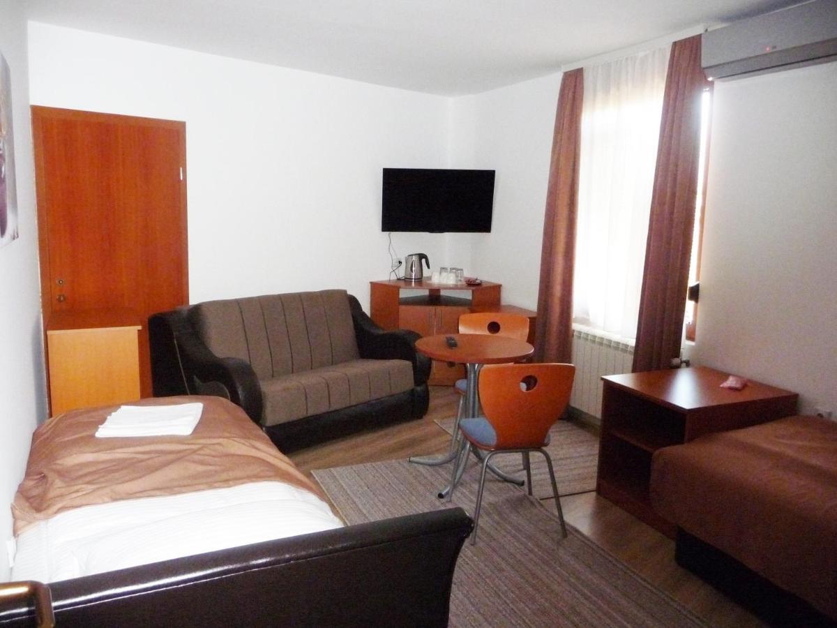 Sobe Rooms Aleksandar Ni 외부 사진