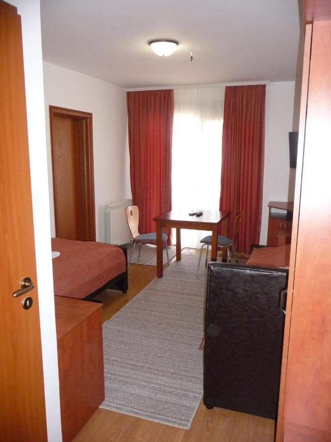 Sobe Rooms Aleksandar Ni 외부 사진